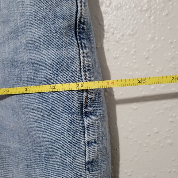 Old Navy High Rise Women's Jeans - Picture 6 of 6